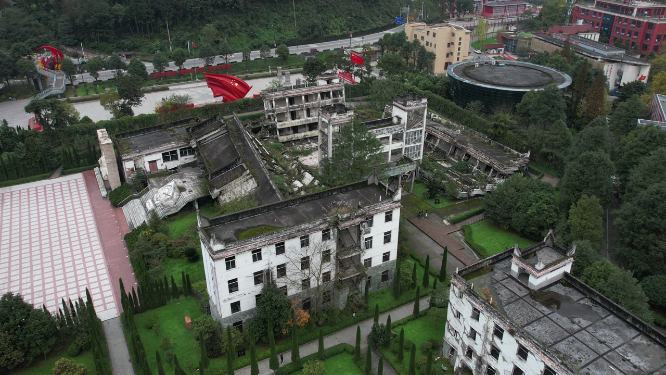 四川阿坝州512地震映秀镇映秀中学地震遗址航拍
